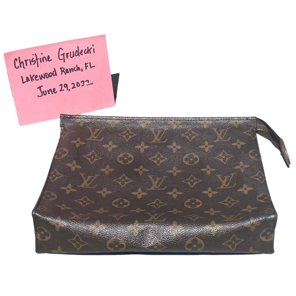 Louis Vuitton Monogram Toiletry Pouch 26 *reposh*